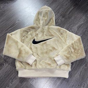 Nike Women's Sportswear Essentials Hoodie Faux Fur Rattan Size M DD5116-206 NEW